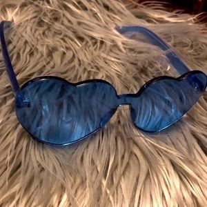 Heart Shaped Love Rimless Sunglasses